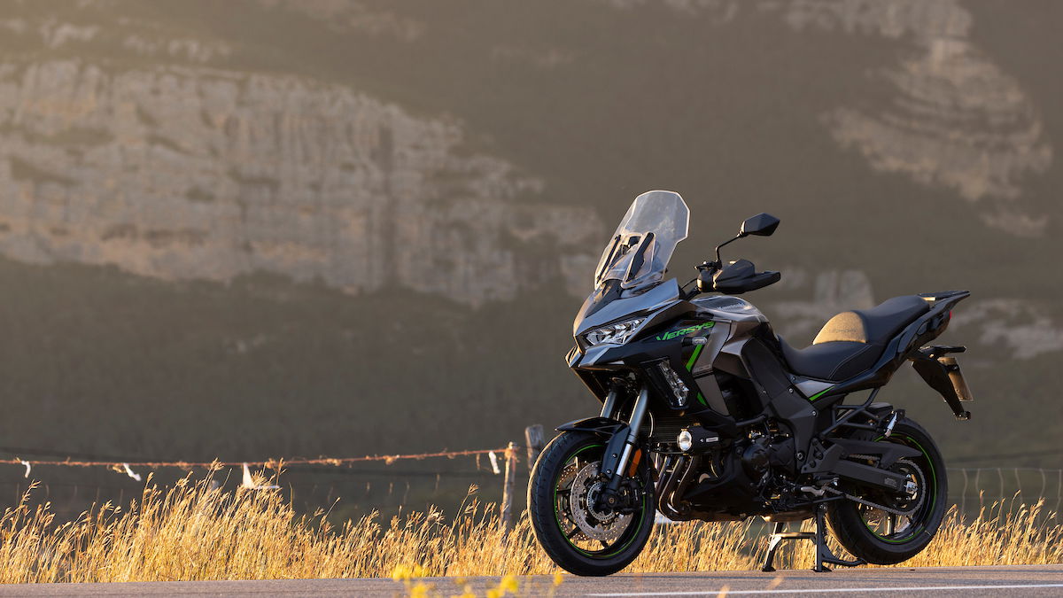 Three colours are available although they are all similar to the previous bike's colours